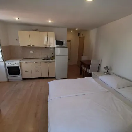 Modern In A Superb Location